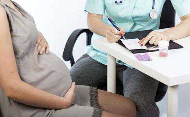<b>孕早期胎儿健康状况的简易指南：轻松识别宝宝的健康状况</b>